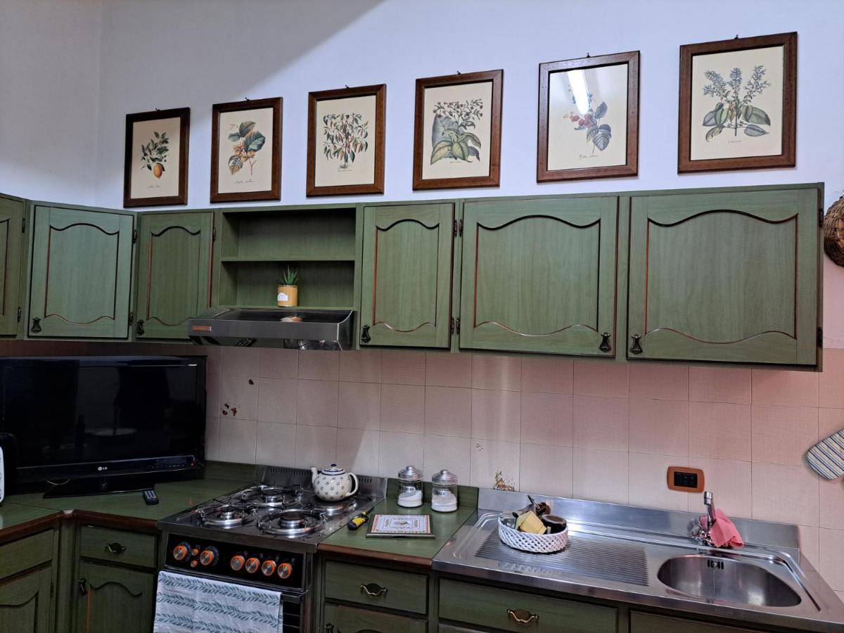 Il Vecchio Piano Apartment Castrovillari Luaran gambar
